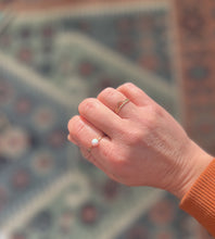 Load image into Gallery viewer, Opal Ring