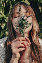 Load image into Gallery viewer, Hammered Gemstone Fidget Spinner Ring