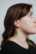 Load image into Gallery viewer, Sloan Chain Drop Earrings