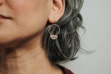 Load image into Gallery viewer, Sunray Hoop Earrings