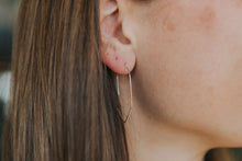 Load image into Gallery viewer, Geometric V Threaders