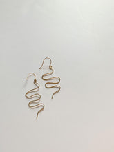 Load image into Gallery viewer, Snake Earrings