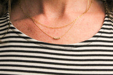 Load image into Gallery viewer, Fidget Necklace