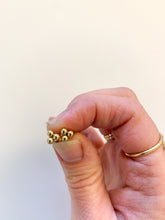 Load image into Gallery viewer, Magnolia Studs