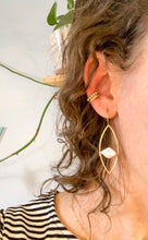 Load image into Gallery viewer, Twisted Ear Cuff