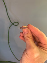 Load image into Gallery viewer, Hammered Bar Ring
