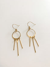 Load image into Gallery viewer, Gold Sunlight Earrings