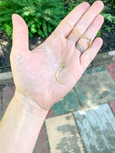 Load image into Gallery viewer, Selene Moon Necklace