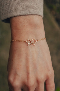 Bow Bracelet