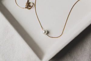 Pearl Fidget Necklace