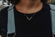 Load image into Gallery viewer, Hammered Curve Gold Necklace
