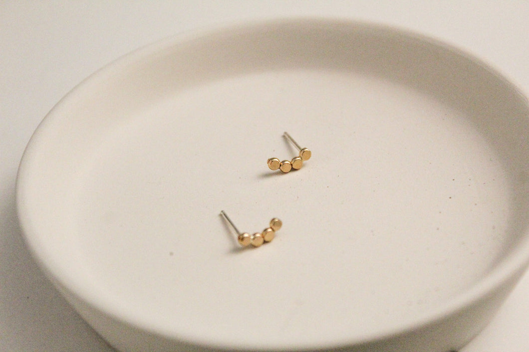 Ear Crawler Dot Studs